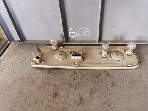 BMW 2500, 2800, 3.0 68-77, Rücklicht Rückleuchte Lampenfassung links 13507054