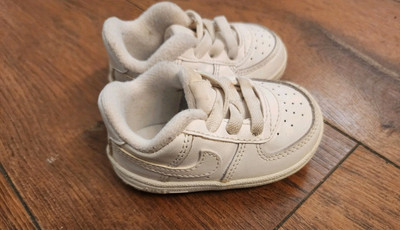 Nike Air Force 1 Low Crib Shoes Size 2C White Athletic Shoes Sneakers CK2201-100