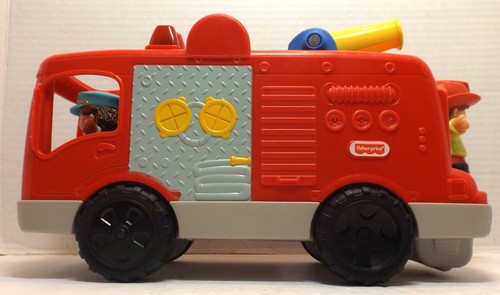 Camión de Bomberos Fisher Price con Sonidos y Hablando Plus One Fire Man Driver - Imagen 5 de 6