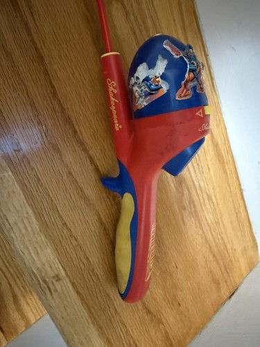 Vintage Shakespeare Fishing Rod, Superman Theme, Fishing Rod & Reel Combo - Picture 4 of 6