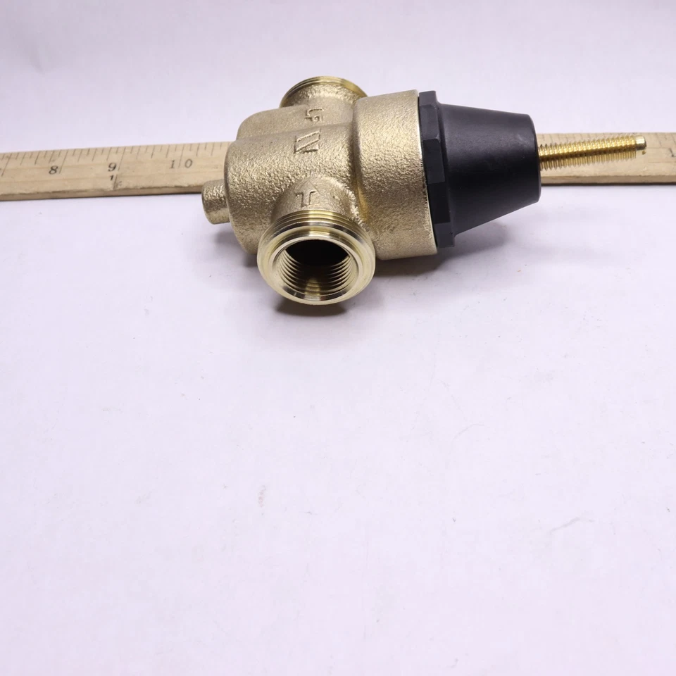 Watts Pressure Reducing Regulator Valve Bronze 3/4" NPT - Image 3 of 4
