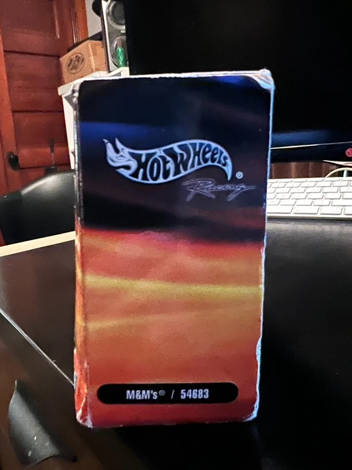 2002 Hot Wheels - Team Transporter - #36 Ken Schrader - M&M Racing - Image 4 of 4