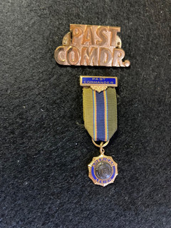 Vintage American Legion Past Commander Pin With Ribbon & medal