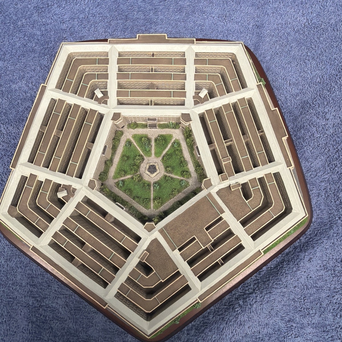 ダンバリーミント エンパイアステートビル Danbury Mint 置 jAq6 DANBURY MINT THE PENTAGON REPLICA WASHINGTON DC GREAT BUILDING