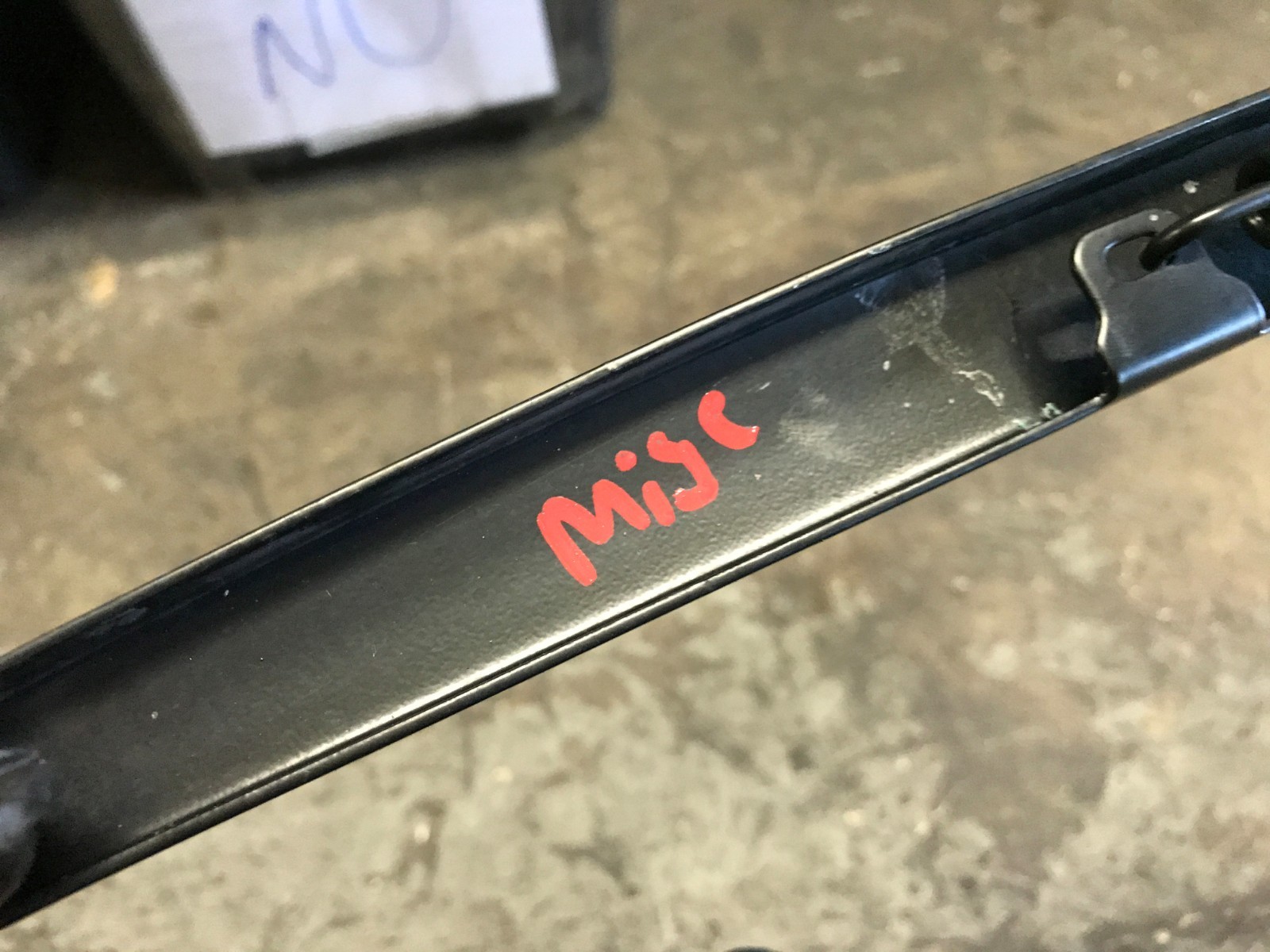 OEM 2017 17 INFINITI Q60 AWD 3.0L TT WINDSHIELD WIPER ARM SET LEFT