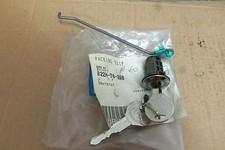 Nos Oem Mazda Familia 323 Mk6 Bg Hatchback Sedan Cylinder Lock Assembly Nos Oem Mazda Familia 323 Mk6 Bg Hatchback Sedan Cylinder Lock Assembly