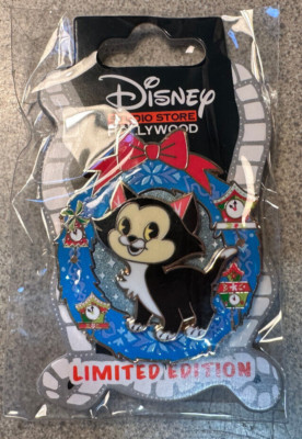 DISNEY PIN FIGARO 2022 CHRISTMAS HOLIDAY CAT WREATH pinocchio DSSH