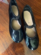 Girls Capezio Tele Tone Tap Shoes Sz 1 M E1 black patent leather, no ribbons