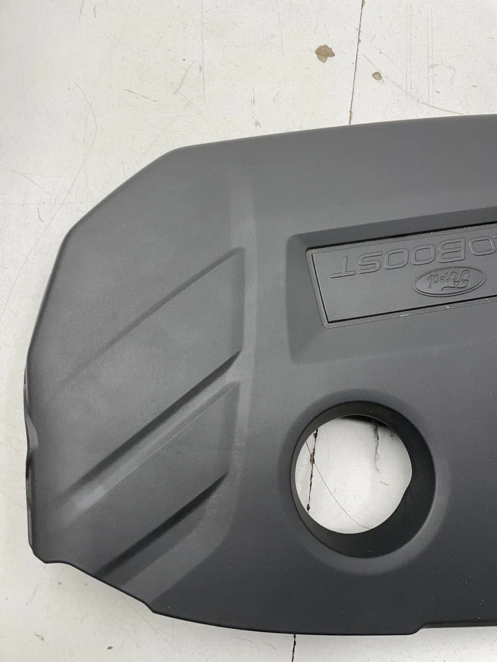 Cubierta del motor Ford Fusion QW306 2013 Foto 3 de 4