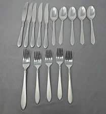 Oneida Stainless Jacqueline Simba Flatware Lot Of 15