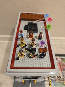 LEGO Ghostbusters Firehouse Headquarters 75827 100 % complete +  manual minifigs