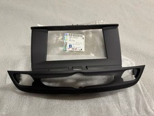 18-20 Buick Radio Trim