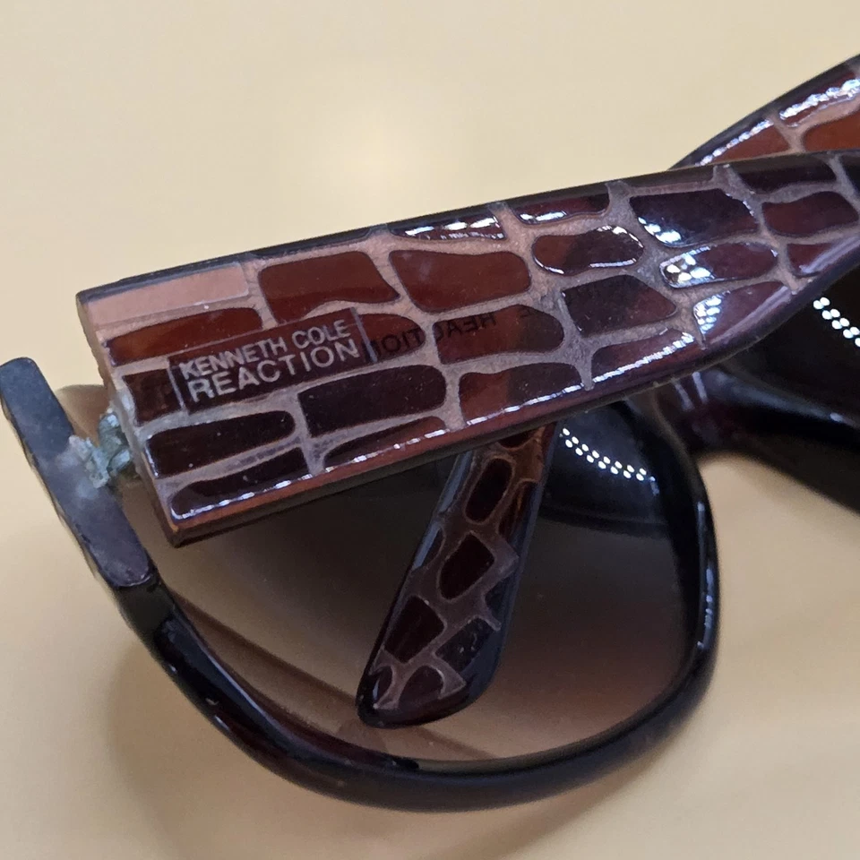 Gafas de sol Kenneth Cole Reaction caparazón de tortuga KC1086 0095 ovaladas fin de semana  Foto 2 de 4