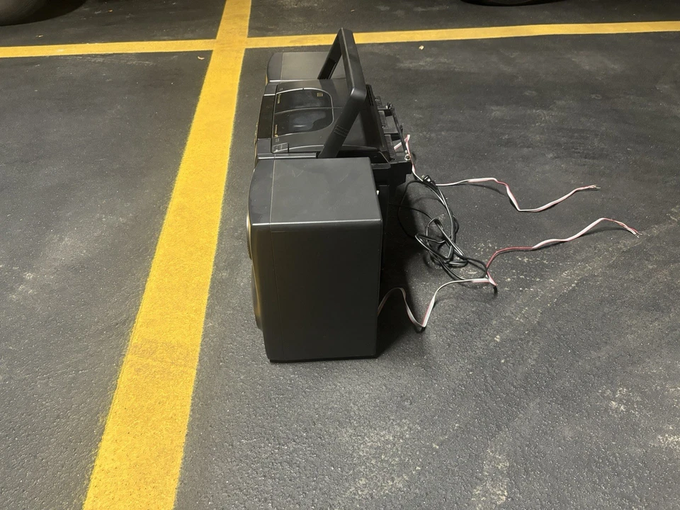 Panasonic RS-DX790, S-XBS 4 AMP SYSTEM For Parts CD TRAY NOT SPINNING - Image 2 of 4