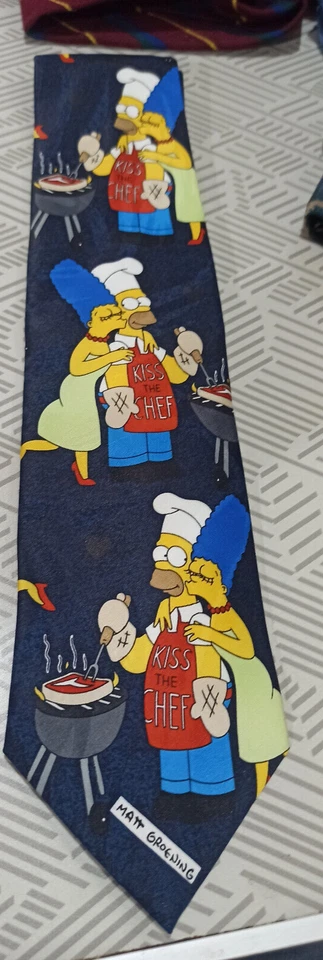 CORBATA SIMPSON ORIGINAL VERDE MATE Foto 2 de 4