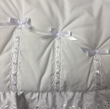 Stunning Kinder Spanish Style Babies Pram Set Quilt & Pillowcase Five Bows 