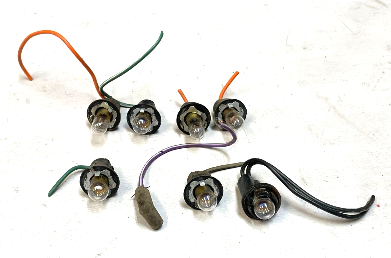 Jeep CJ speedometer bulb sockets CJ5 CJ7 CJ8 AMC wiring holder dash