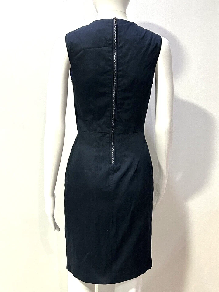 CNC DISFRAZ NACIONAL CUELLO EN V SIN MANGAS FUNDA VESTIDO NEGRO TALLA 26/40 PEQUEÑO Foto 4 de 4