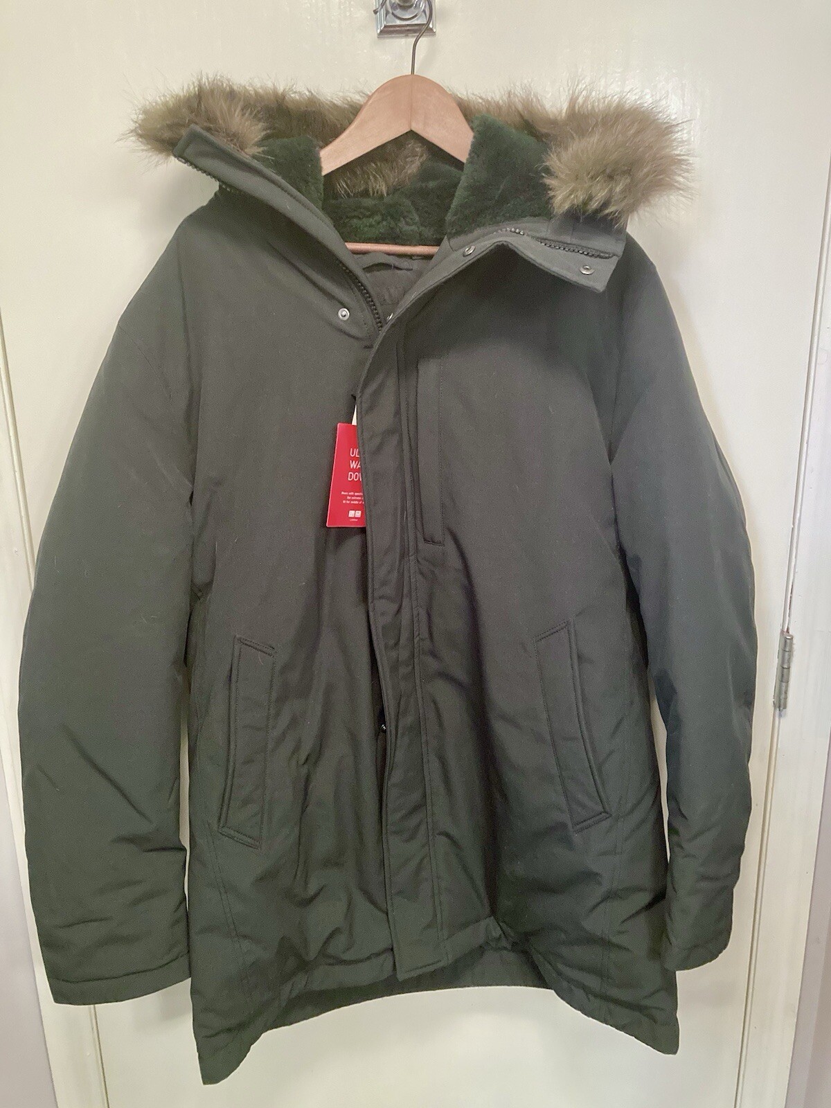 UNIQLO Mens Dark Green Down Insulated Parka with Faux Fur Hood in Size XL