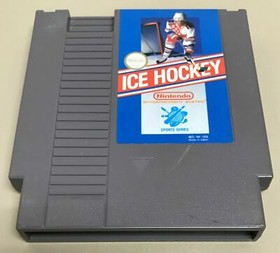 NES Play Action Football, Ice Hockey, Golf 3 NES Sports Game Lot Nintendo