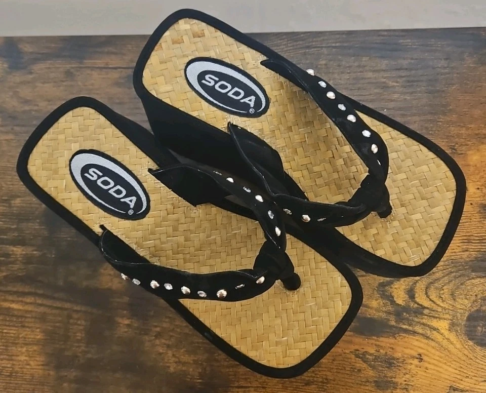 Sandalias de plataforma SODA de colección chanclas con joyas Y2K años 2000 talla 5,5 negras para mujer nuevas en caja Foto 3 de 4