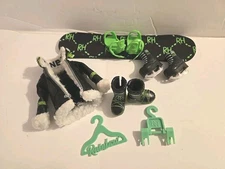 Rainbow High Green Doll Jade Hunter Snowboard Ice Skates Boots Coat Accessories