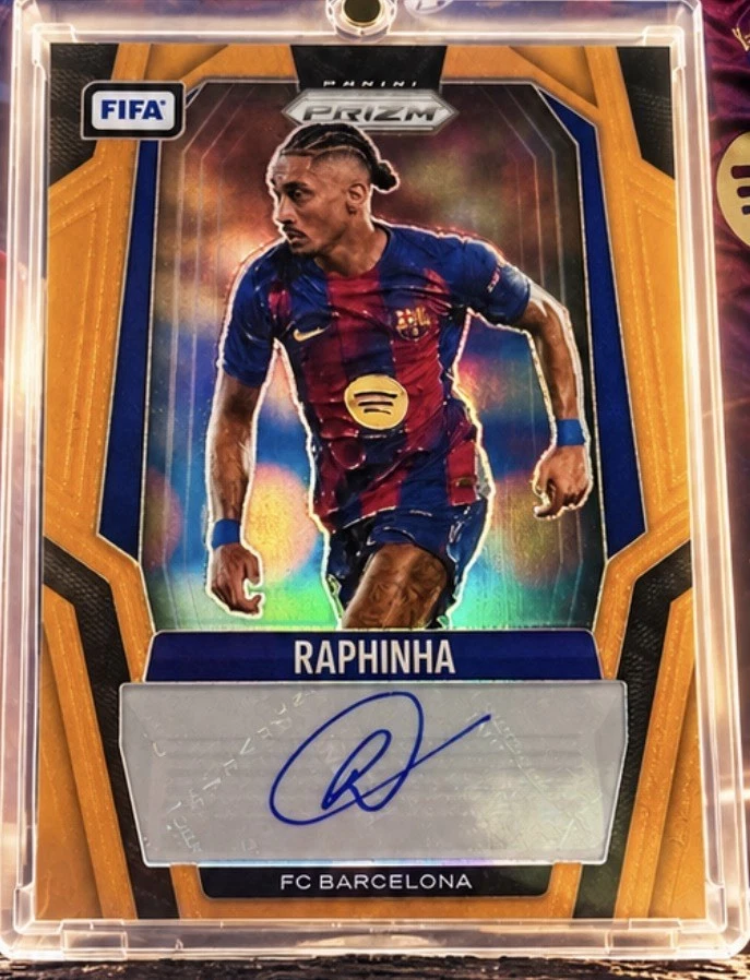 25+ FC Barcelona Soccer Original Autographed Sports Trading Cards