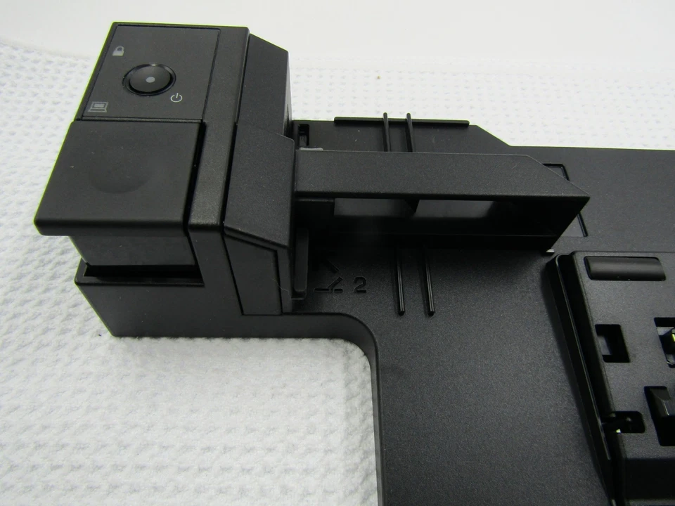 NUEVO Lenovo Thinkpad 4337 Mini Dock Plus Serie 3 Estación de Acoplamiento Foto 2 de 4