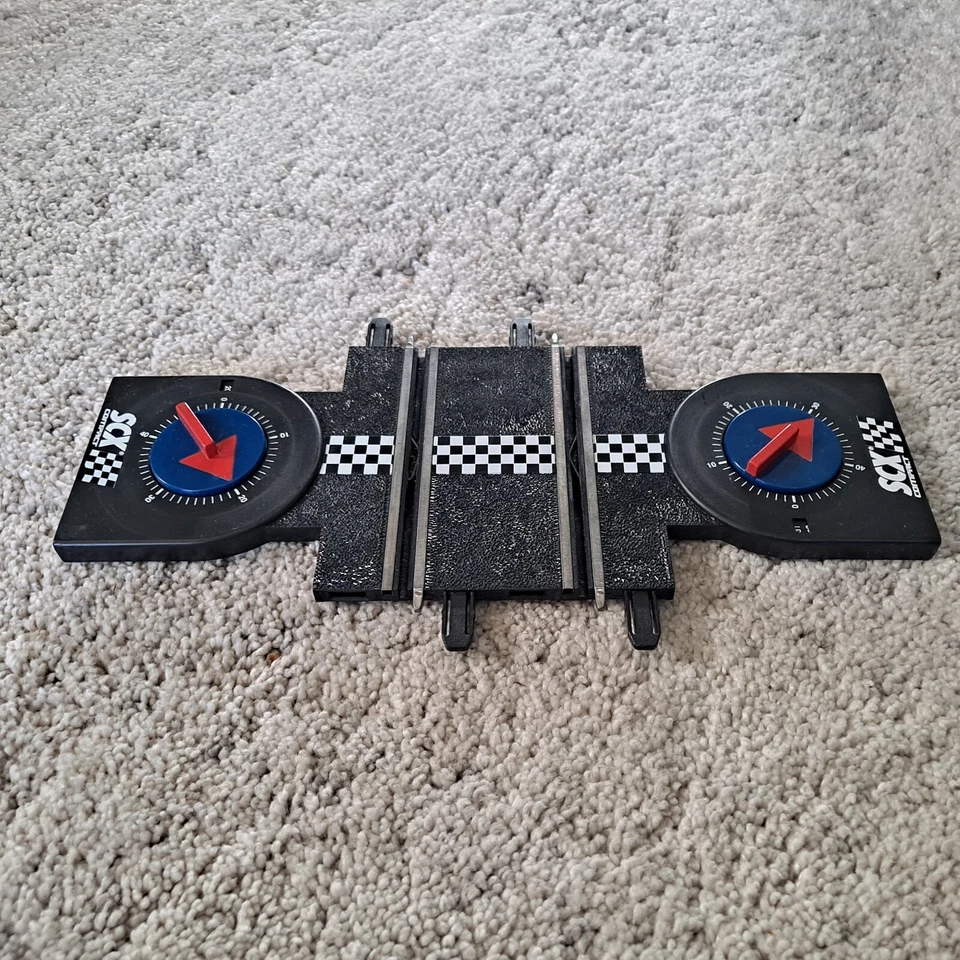 SCX Compact 2007 1:43 contador de vueltas de pista - 4,5" - probado funcionando en muy buena condición Foto 2 de 4