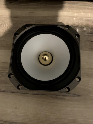 Paradigm  Reference Studio V4 Speaker 
