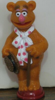Muppets 3-D Chess Red Player Bishop Fozzie Bear Replacement Piece - 1999 Vintage