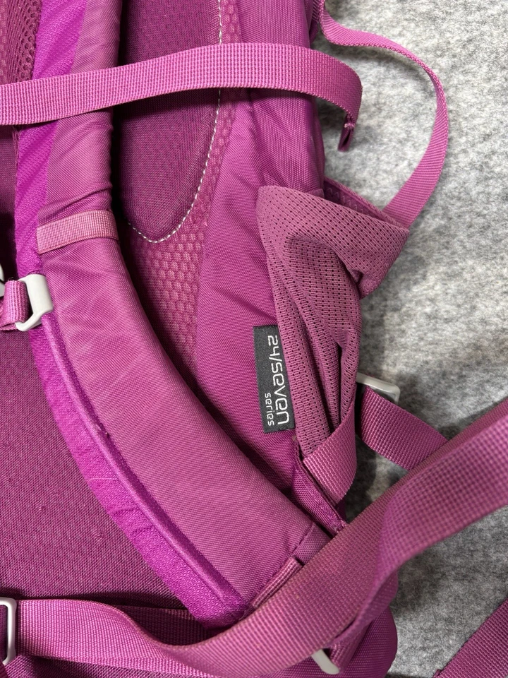 Mochila para computadora portátil Osprey Questa serie 24/Seven 26L al aire libre senderismo  Foto 3 de 4