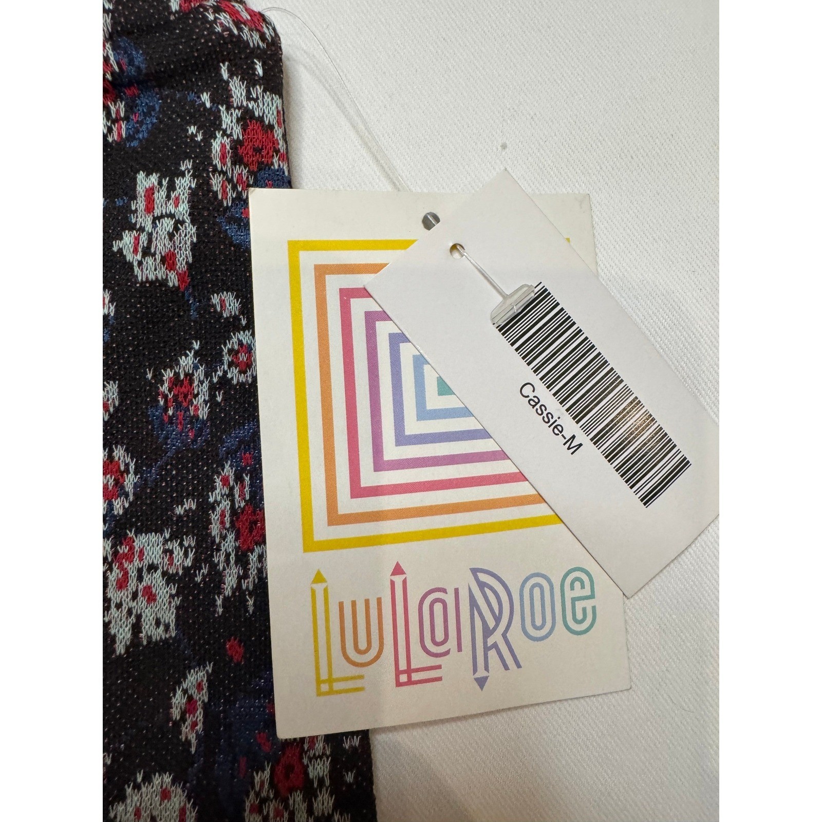 LuLaRoe Cassie Pencil Skirt Womens Medium Black Floral NWT Stretch Knee Length image 2