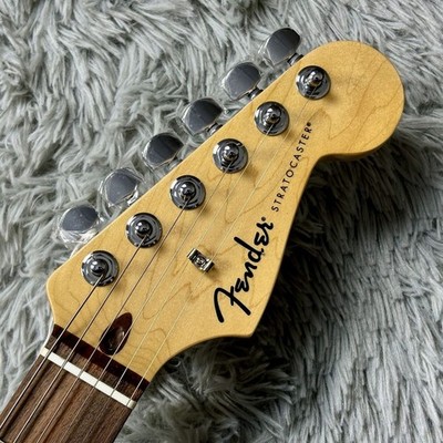 Fender Standard Stratocaster 3-Color Sunburst Electric Guitar