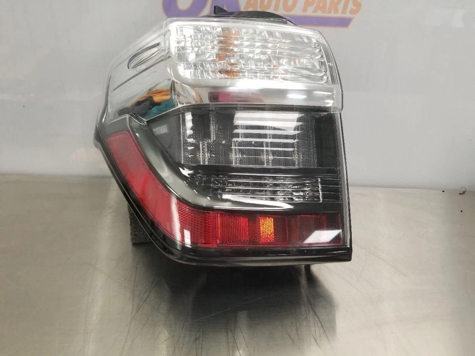 Toyota 4 Runner SR5 2016 16 Premium cuarto montado LED luz trasera conductor izquierdo Foto 3 de 4