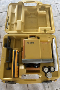 Topcon RL-50B Rotary Laser Level with Detector and Carrying Case