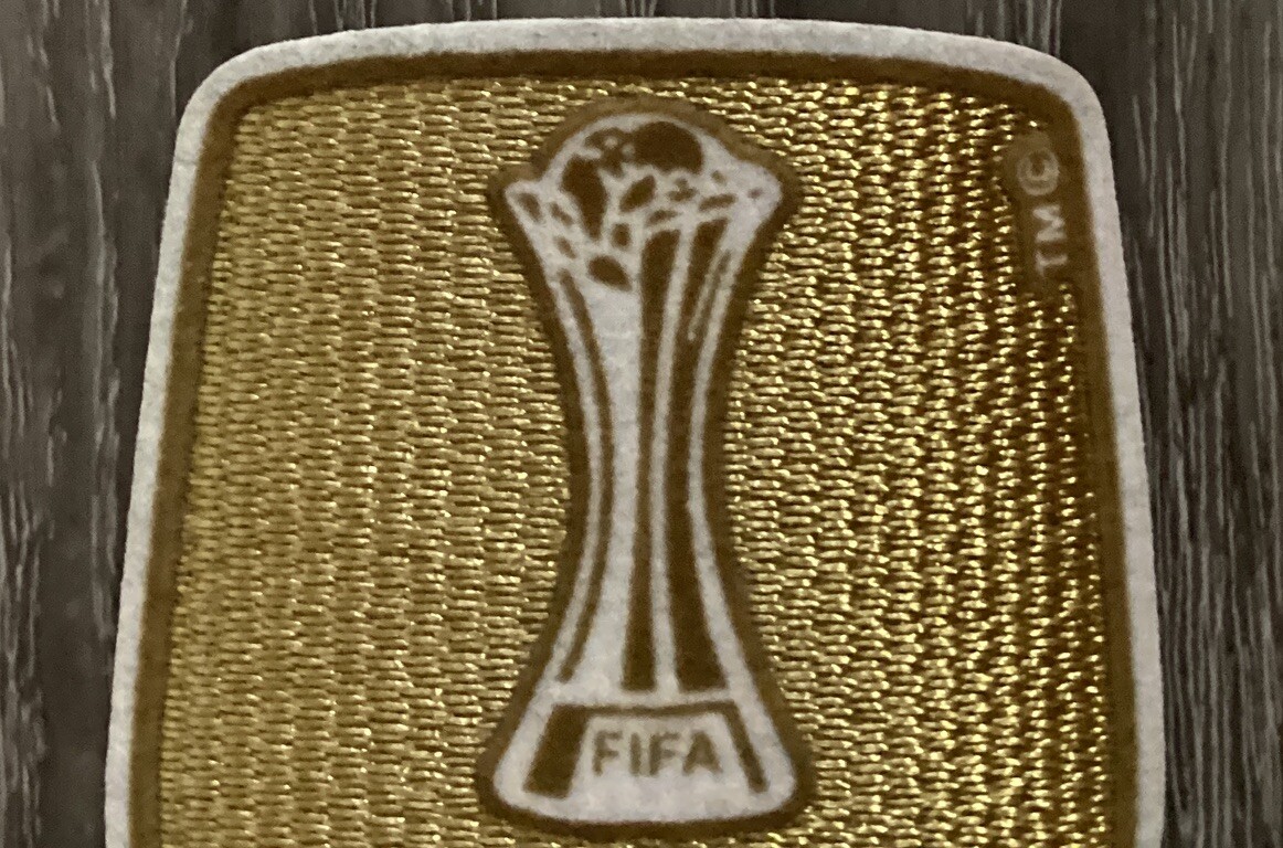 FIFA WORLD  CUP98   32か国&トロフィーピンバッチ FIFA WORLD CUP98 32か国&トロフィーピンバッチ