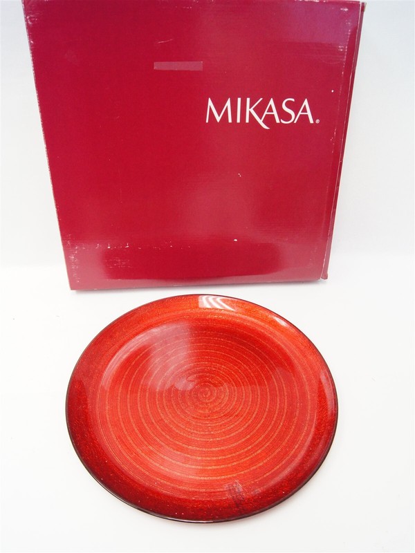Mikasa Christmas Celebration Red Serving Platter W/ Box 14"