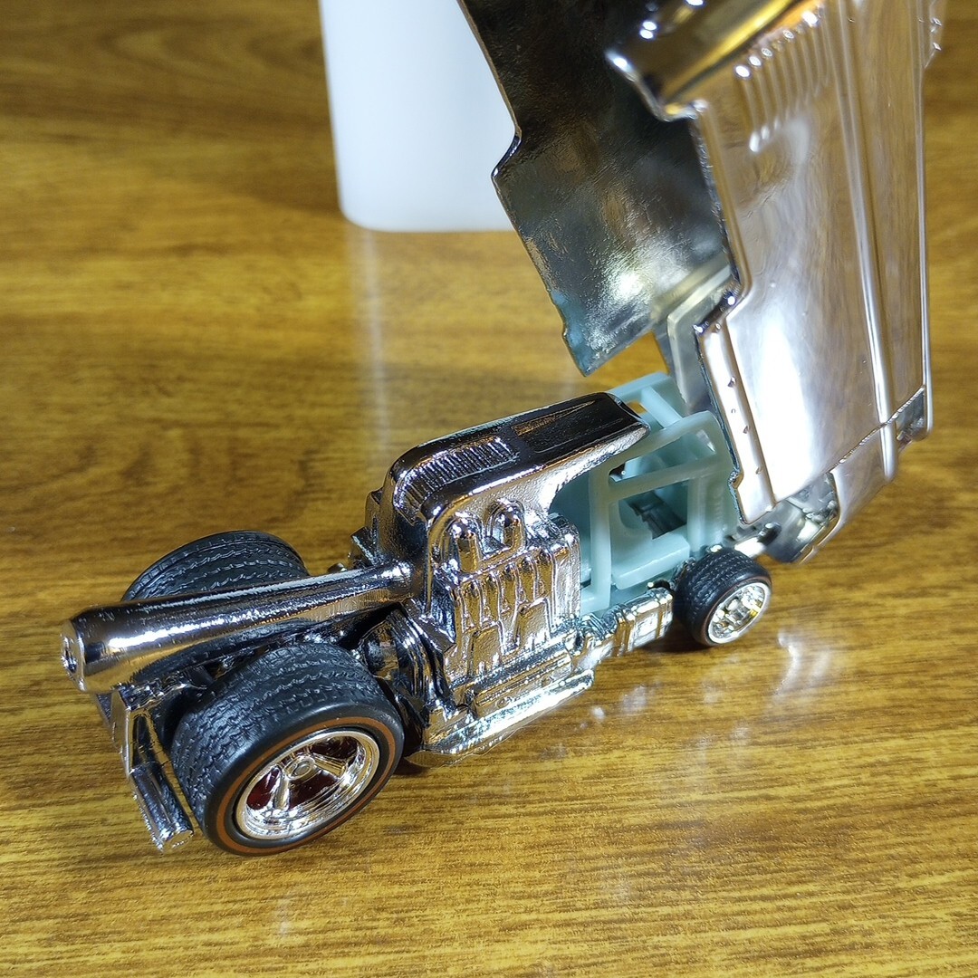 Custom Made Hot Wheels VW Drag Bus Chrome Redline Real