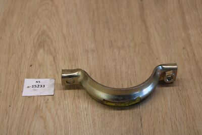 John Deere AT32239 Half Clamp NOS NEU genuine xs15233