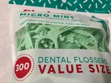 Plackers Micro Mint Dental Floss 300 count teeth Tooth Pick Oral Care Flossers