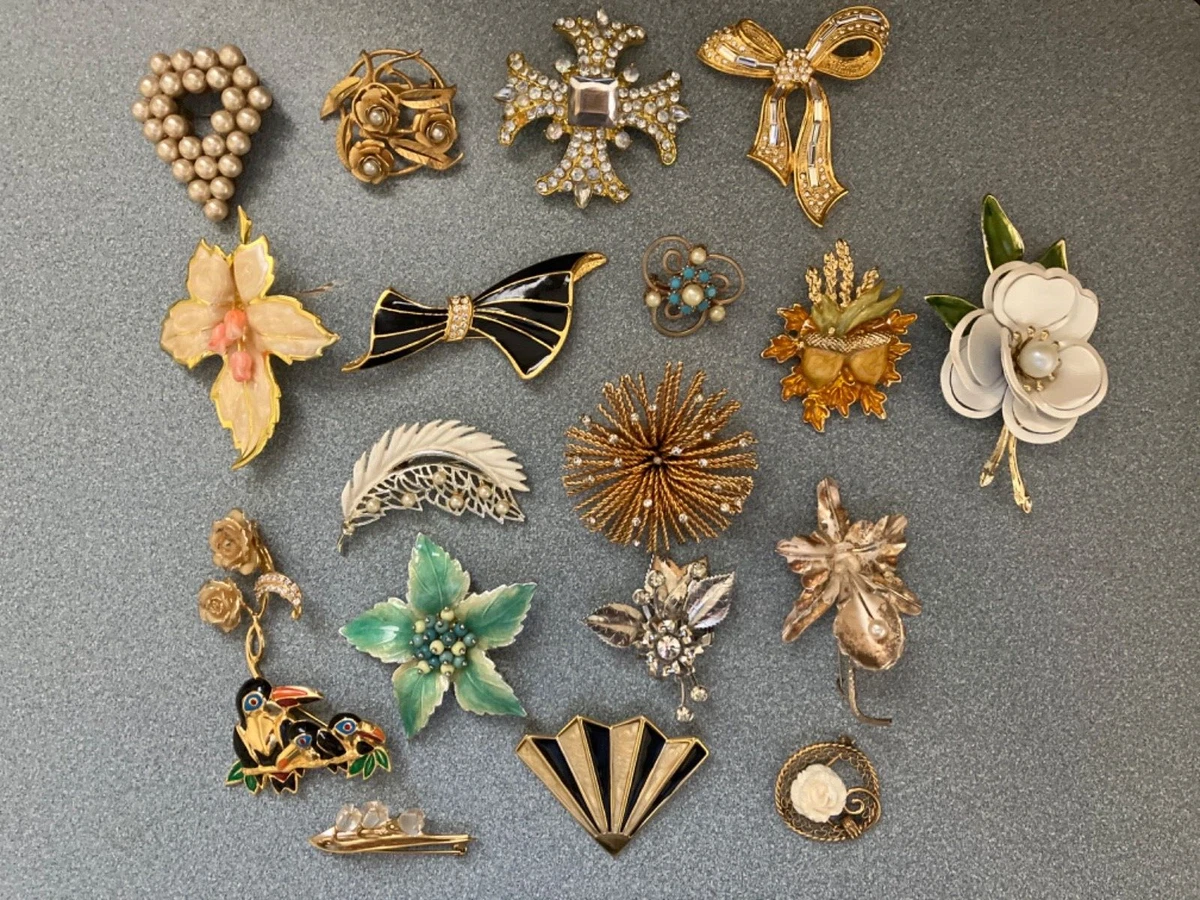 Nice brooches deals
