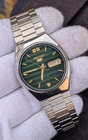 Vintage Seiko 5 Automatic Stainless Men Wristwatch made in Japan