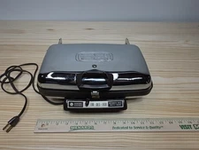 Vintage General Electric GE Automatic Reversible Grill Waffle Baker Maker A7G44