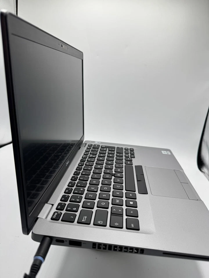 Dell Latitude 5410 · i5-10310U · 16GB · 256GB, photo 4 sur 5