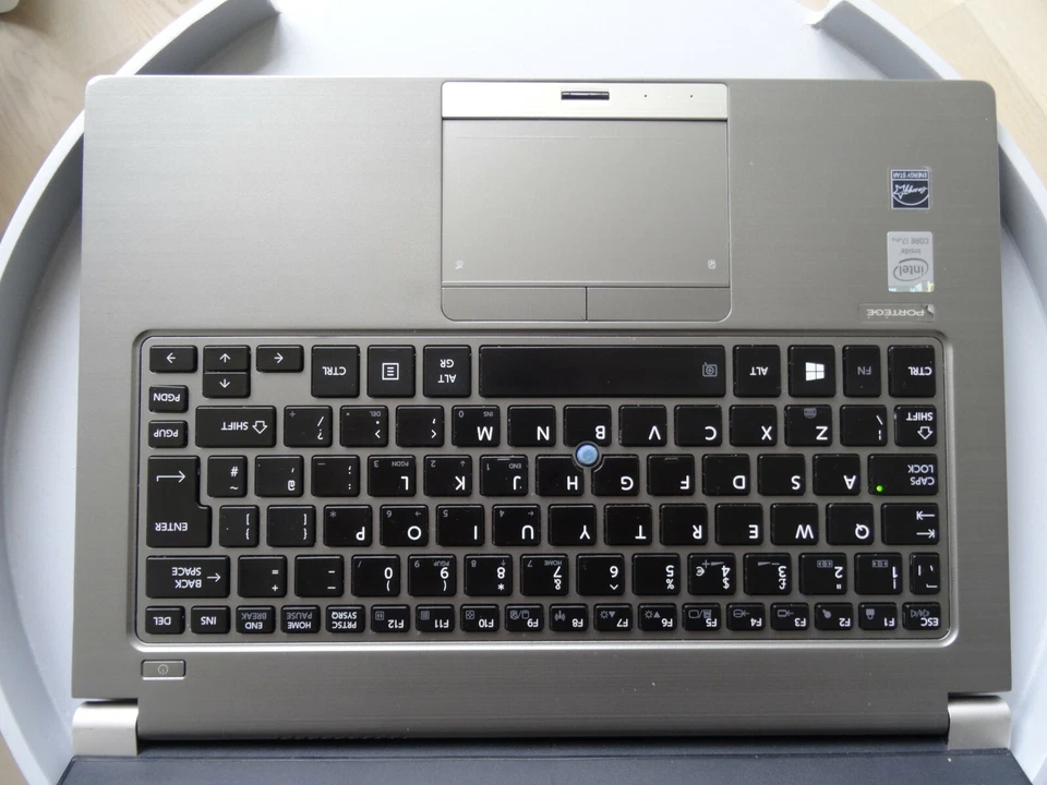 Toshiba Portégé Z30-A-10Z 13.3" 8GB 256GB SSD i7-4600u Bluetooth Webcam - Image 4 of 4