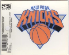 New York Knicks NBA Reusable Static Window Cling Decal 3-3/4 x 3-1/2 inch