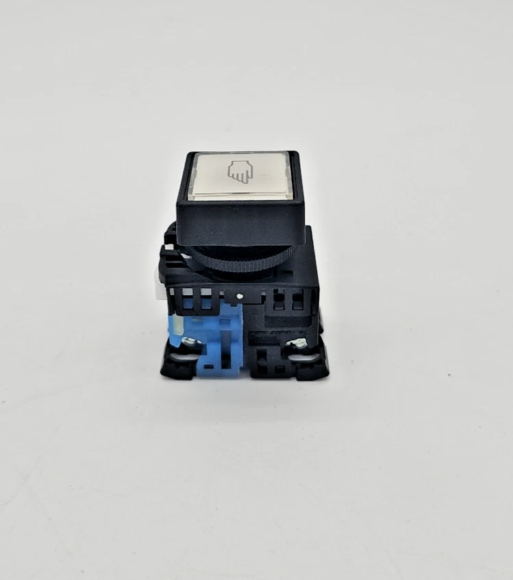 FUJI AR22F5M E3 30 V 1 W & AR22F0M E3 30 V 1 W PUSHBUTTON LOT OF 2 - Image 4 of 4