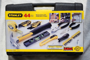STANLEY 44 PIECES HOMEOWNER'S SET 94-690