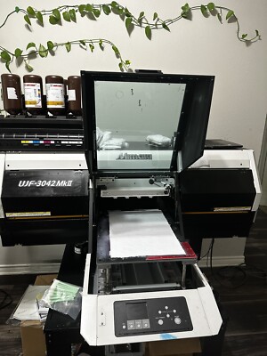 Mimaki UJF-3042 MkII UV-LED Flatbed Printer